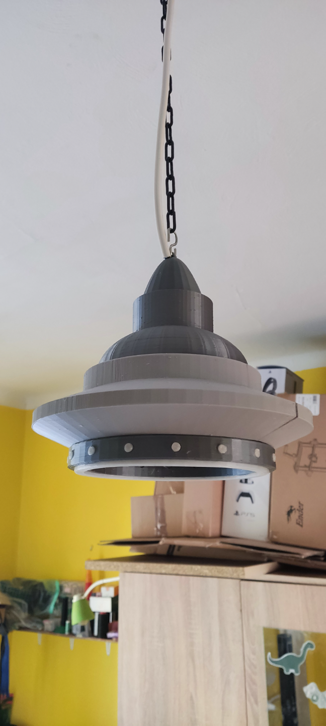 ufo lampada sospesa by rizbar passatempo fai elettronica soffitto elettronico lampadina e27 luce 3D print model - Mito3D