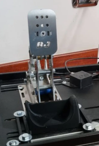 bj benzetme pedallar fren topuk dur by l ioffredi hobi kendin yap öpücük yarışı bjpedallar simracingrig gaz kelebeği 3d print model - Mito3D