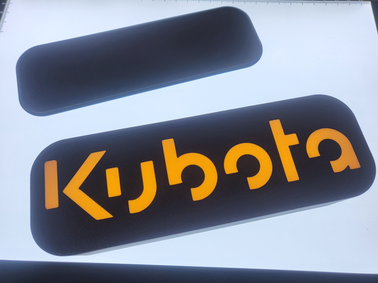 licht box kubota logo by renostav37 kunst zeichen logos traktor bagger zubehörteil 3d print model - Mito3D