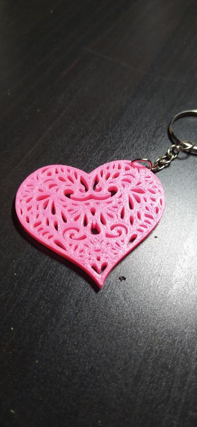 llavero corazon schlüsselbund herz by 3debrodesing kunst modelle sanvalentin zubehör zubehörteil 3d print model - Mito3D