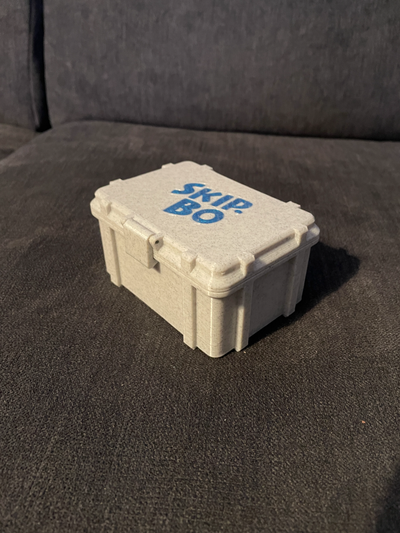 kilim kutu skip bo depolama yeniden karıştırılmış by kaptan bağırsak hareketi oyuncaklar oyunlar yazı tahtası oyun oynama kartları eğlence skipbo 3d print model - Mito3D