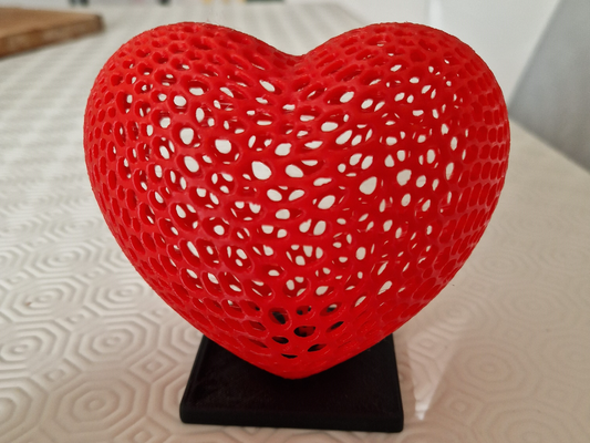 cuore voronoi stile remixato by mattyromani domestico festività san valentino arte giorno amore coppia regalo ragazzo ragazza romantico 3d print model - Mito3D