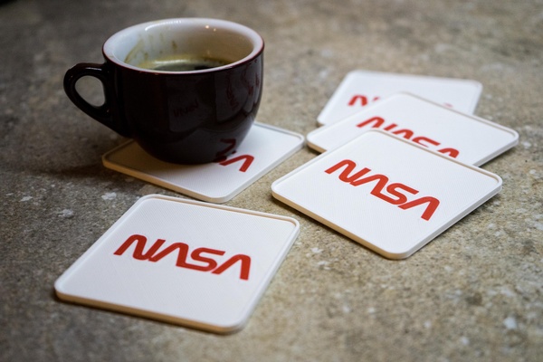 nasa bardak altlıkları çift ekstrüzyon malzeme or tek ağızlık ekstrüder yazıcılar by zaky20 sanat işaretler logolar mozaik mmu altlığı fillamentum drinkcoaster palet mosaicpalette2 ams 2 renk p1p uzay boşluk 3d print model - Mito3D