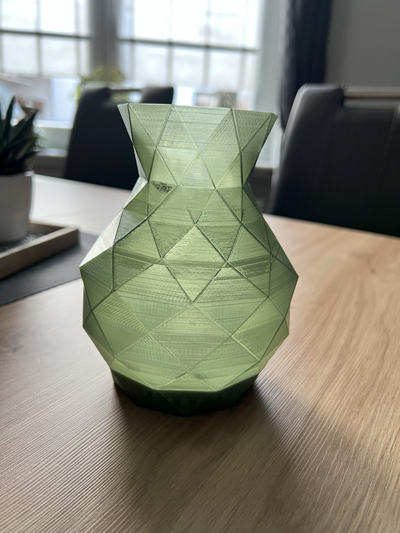 modèle vase by bj rn ktm génératif 3d my 3d print model - Mito3D