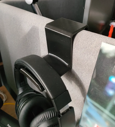 headphone holder mounted on cubicle divider by dga3dp household house models 3d print model - Mito3D
