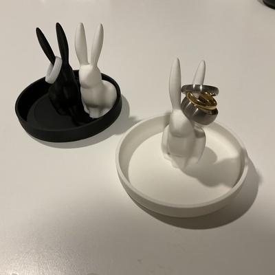 bunny ring holder improved tray remixed by gekoprime fashion models jewelry dish ringholder jewelrybox jewelryholder 3d print model - Mito3D