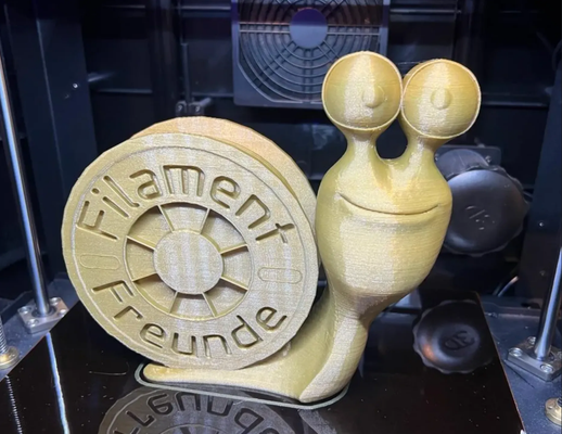 filament schnecke filamento freunde caracol by jogosfaxe arte esculturas impressora x1c 3d print model - Mito3D