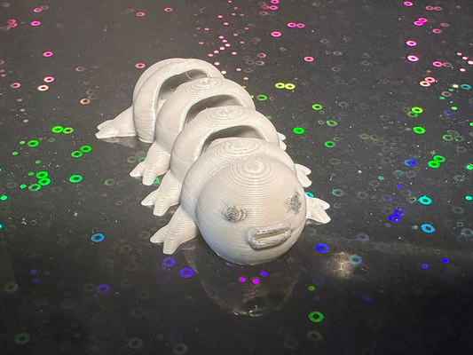 tardigrade articolato figura portachiavi remixato by piranha miniature animali animale carina flessibile 3d print model - Mito3D