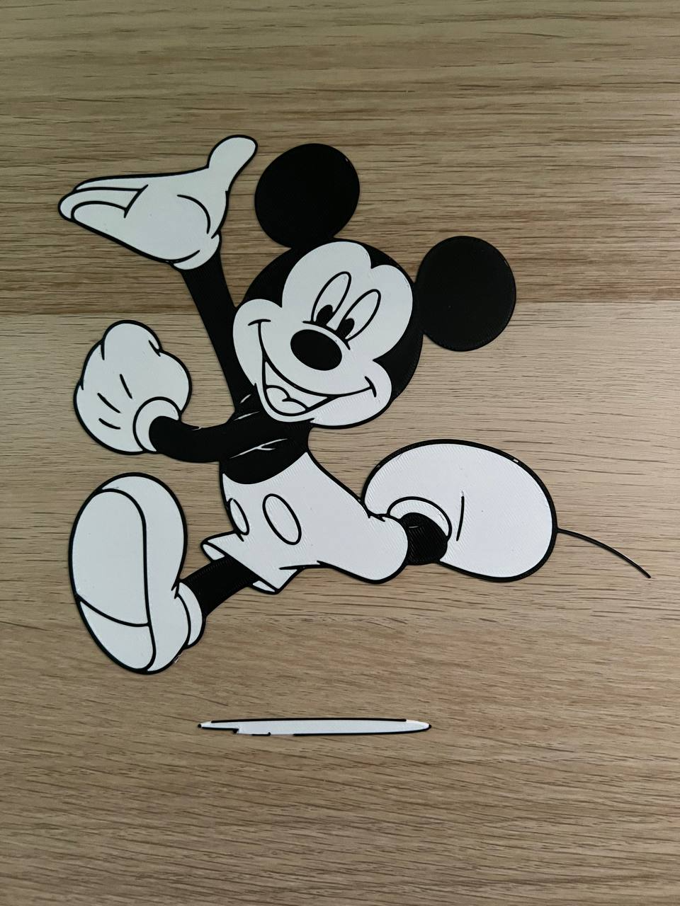 mickey fare by lucamoretti86 sanat 2d ar t 2024 3d duvar adaptör disney bebek bluey kale yer imi kutu noel kulüp binası karikatür lazer karakter s ağ çizgi film karakteri siyah beyaz 3D print model - Mito3D