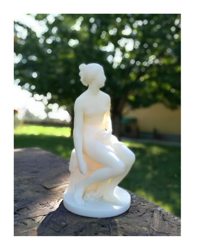 ninfa escultura by krolevicko arte esculturas 3d varredura antigo grego grécia corpo mulher sentado elegante 3d print model - Mito3D