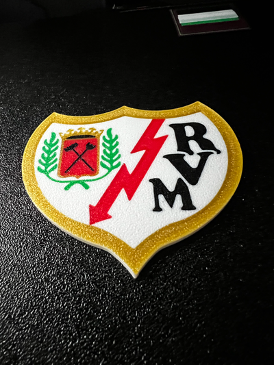 rayo vallecano escudo calcio scudo by serpente arte modelli futbol liga laliga 3d print model - Mito3D