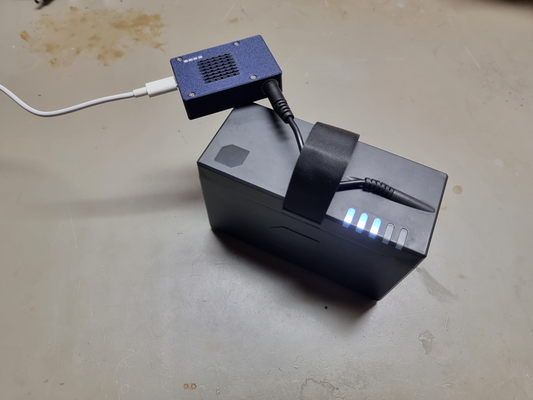 soundboks usb c caricabatterie by klimschindustries passatempo fai elettronica usbc accumulatore energia batteria akku ip2368 3d print model - Mito3D