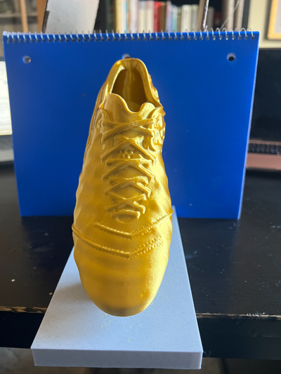 golden booten fußball trophäe by grouch hobby diy sport draußen schuh gold 3d print model - Mito3D