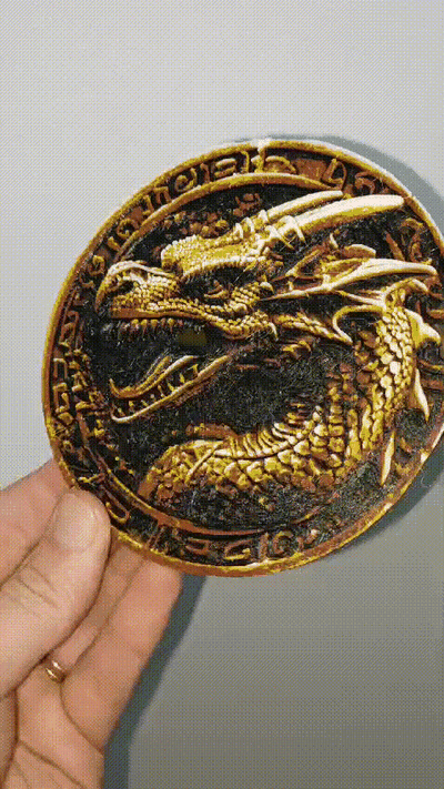 3d drago medaglione by sduppleganger arte moneta distintivi 2d fantasia oggetti scena dungeon draghi dnd oro d'oro mostro ruolo giocando fucina cappelli metallo brillante 3d print model - Mito3D