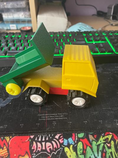 construção kit despejar caminhão mecânico edição by ideat0m brinquedos jogos tomidea crianças descarga parafuso chave fenda educação engenharia pequeno 3d print model - Mito3D