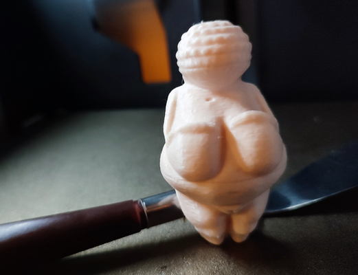 venus of willendorf by escanear mundo remezclado clásico 2 5 arte esculturas escultura deco decoración museo viena austria 3d print model - Mito3D