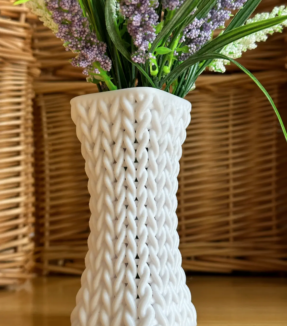 carré tricoté vase remixé by desmofaby ménage décor tricoter tisser tissage textile fleur accueil maison 3D print model - Mito3D