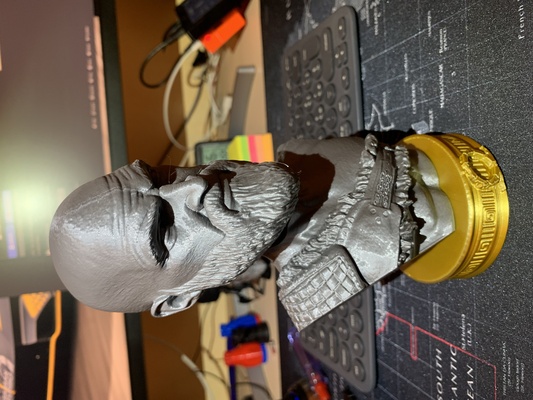 kratos büst bobblehead yeniden karıştırılmış by manuelbonetto 10 sanat heykeller baş savaş tanrısı 3d print model - Mito3D