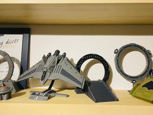 stargate f 302 titolare supporto angolato remixato by tobi passatempo fai veicoli sg1 sg 1 cancello stella f302 combattente tauri intercettore 3d print model - Mito3D