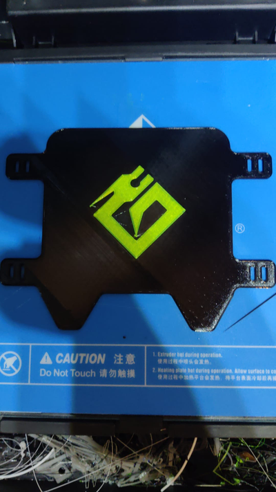 surron abelha luz placa frontal logotipo by elikoll passatempo faça veículos motocross moto ebike substitutologo tpu p1s p1p 3d print model - Mito3D