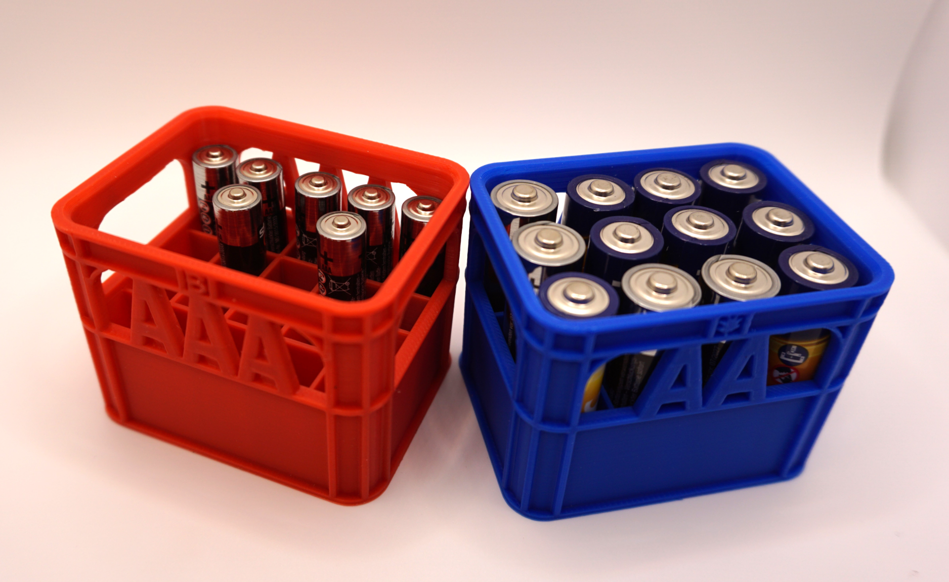 bierkasten aa und aaa batteriekasten aufbewahrung batterie battery box by 3db 3d printer parts batteriebox batteriefach bierkiste aufbewahren aufbewahrungsbox druck druckdesign idee batterybox storage 3D print model - Mito3D