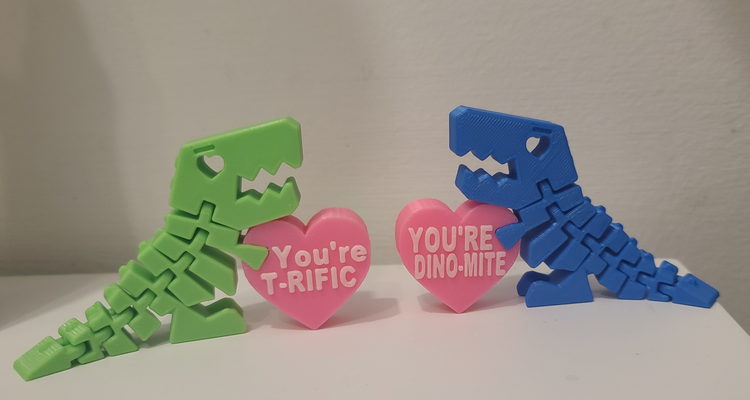 flessibile rex san valentino giorno cuore remixare messaggi by sh ts'n'giggles3d giocattoli giochi dino dinosauro cuori regalo amore agitarsi giocattolo trex 3d print model - Mito3D