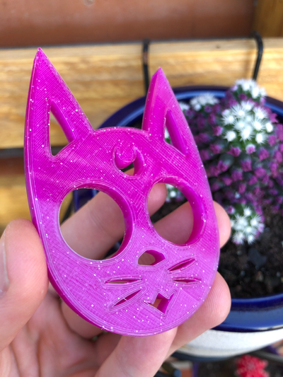 luna gatto difesa portachiavi by mike 3d utensili gadget 3d print model - Mito3D