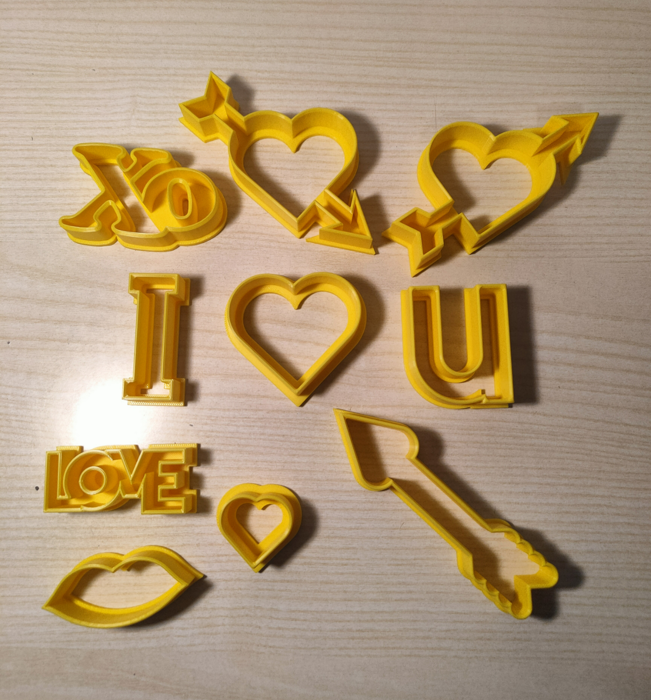 valentine's day cookie cutters by danyelol household festivities cutter valentine girlfriend love sweet biscuit biscuitcutter kitchen boyfriend 3D print model - Mito3D