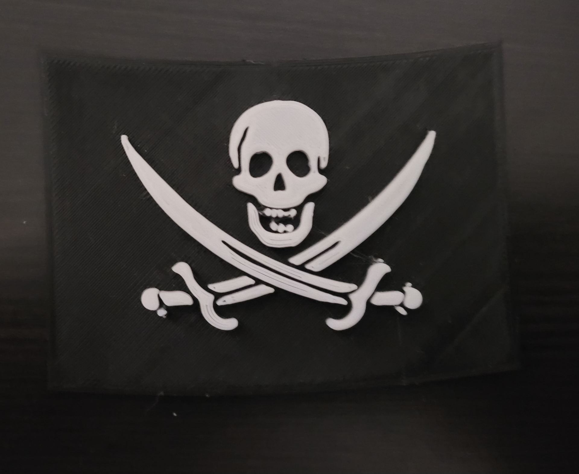 pirates of caribbean jolly rodger by gavin8tor17 art models piratesofthecaribbean roger jollyroger skull bones flag blackpearl 3D print model - Mito3D