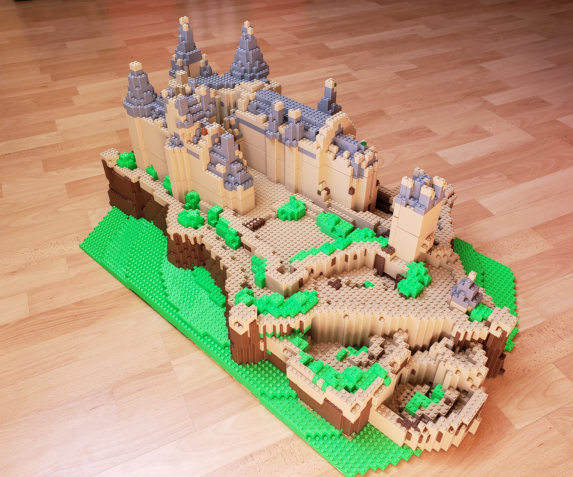 château hohenzollern briqueté by kadrim miniatures architecture lego multi couleur mixeur 3D print model - Mito3D