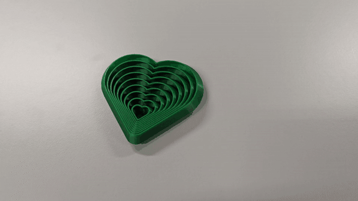 agitarsi cuore anti stress remixato by signorcolor giocattoli giochi giocattolo fatica sollievo rotante pieghevole 3d print model - Mito3D