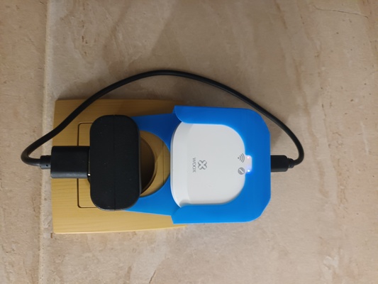 holder zigbee gateway woox by judytka anton n household house models socket drzak tuya chytradomacnost smartlife zigbeegate zigbeegateway r7070 3d print model - Mito3D