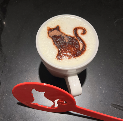 capuchino latté arte gato by moon extinguisher casa decoración cafe valentime cacao taza 3d print model - Mito3D