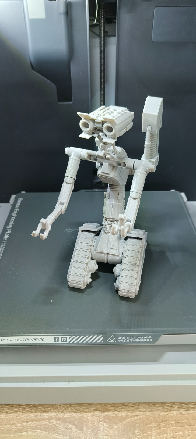 johnny 5 remixado by avgcz2 miniaturas criaturas filme 3D print model - Mito3D