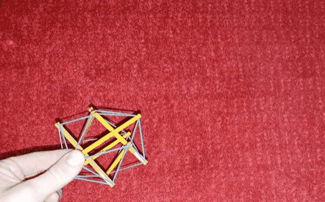 tensegrity kugel by fröhlich husek bildung modelle puzzle skulptur kinetisch kineticart kinetikskulptur herausforderung dekor befriedigend kind kinder kunst anti stress 3d print model - Mito3D