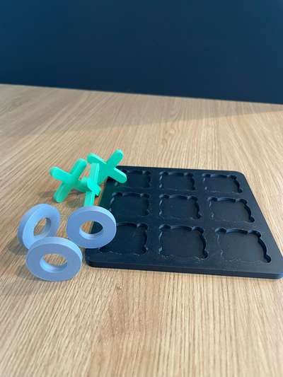 tic tac zehe by mathiasdela spielzeuge spiele tafel spiel tictactoe reise kompakt spaß familie familienspiele klassiker klassisch 3d drucken 3d print model - Mito3D