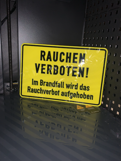 lustiges schild rauchen verboten by gare sb kunst zeichen logos lustig maler rauceh 3d print model - Mito3D