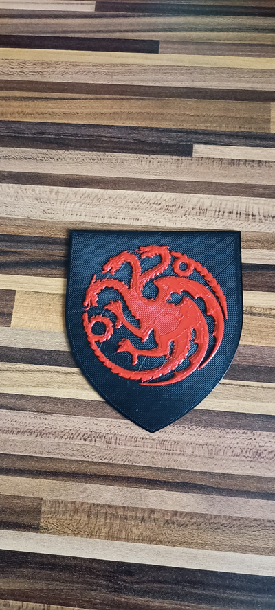 casa of drago targaryen by astuto arte 2d game thrones casa drago 2024 genere cappotto braccia 3d print model - Mito3D