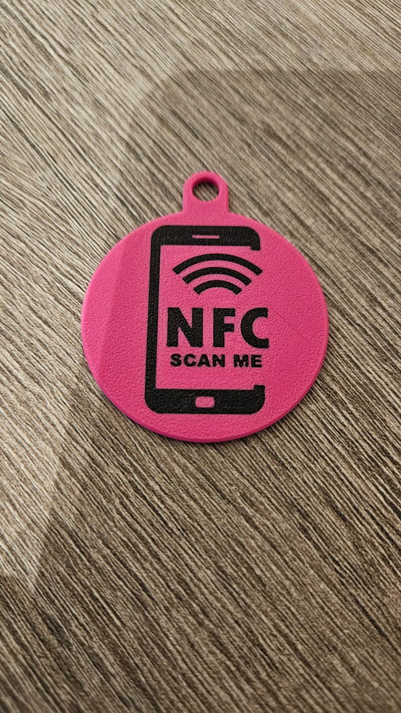 nfc cintre version chien collier anh nger nouveau by joueur nombre 7 ménage maison modèles rfid marque nfctag accessoires émergence sos collier porte clés clé accessoire conception schluessel anhaenger schluesselanhaenger 3D print model - Mito3D