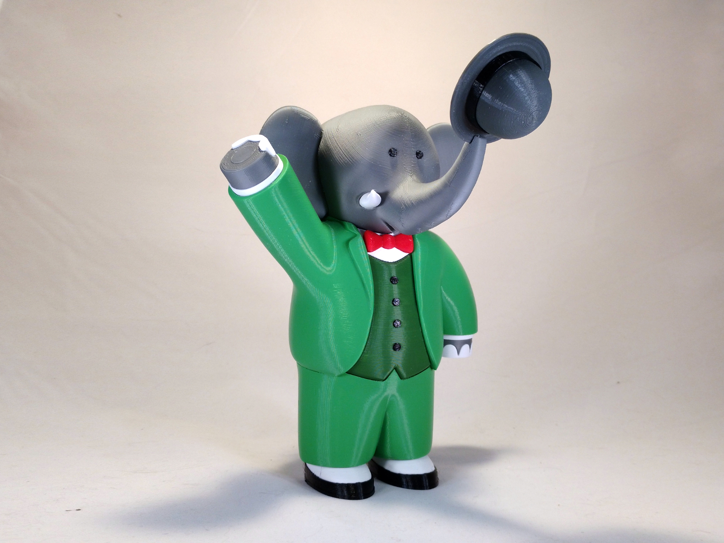 babar elefante by reddadsteve juguetes juegos caracteres dibujos animados historietas 3D print model - Mito3D