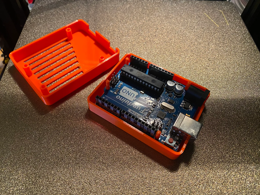 arduino uno durum kılıf by pzi 3d hobi kendin yap elektronik aksesuarlar örtmek panolar aksesuar 3d print model - Mito3D