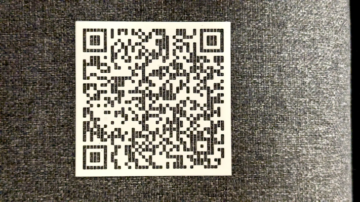 rick rollen qr code by pzi 3d kunst 2d meme meme astley youtube erinnerung spaß 3d print model - Mito3D