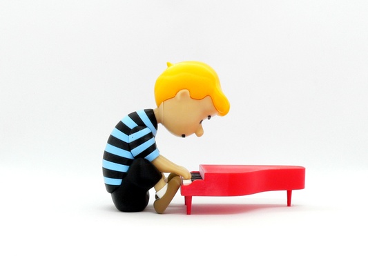 schroeder by reddadsteve giocattoli giochi personaggi i fumetti arachidi pianoforte 3d print model - Mito3D