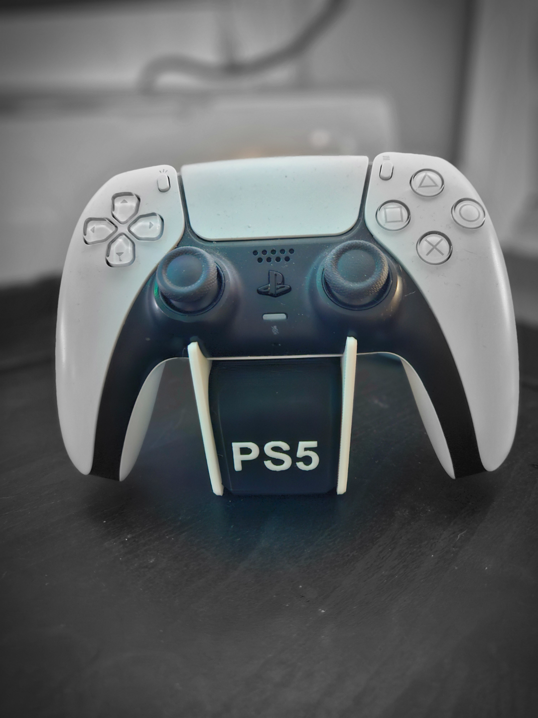 ps5 dualsense supporter remixé by jouets jeux manette quai 3D print model - Mito3D