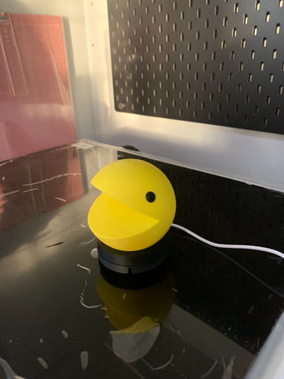 pac homme nuit lumière by lindnjoe ménage décor pac man pacman man veilleuse 3d print model - Mito3D