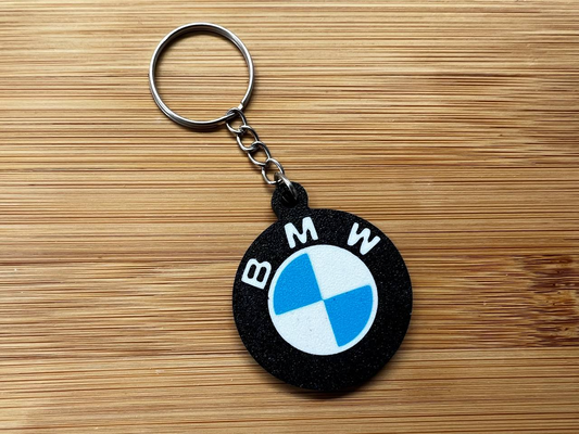 bmw keychain by lmaker art signs & logos bmwkeychain car logo keyring keyrings 3d print model - Mito3D