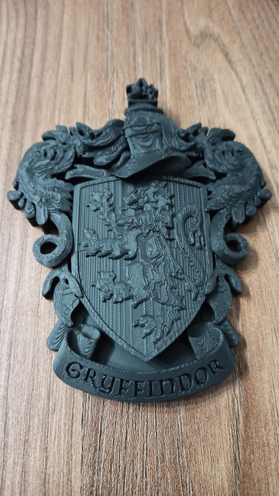 harry töpfer gryffindor grifondor stemma by atz78 kunst zeichen logos harrpotter hogwarts logo 2024 alnwick 3d print model - Mito3D