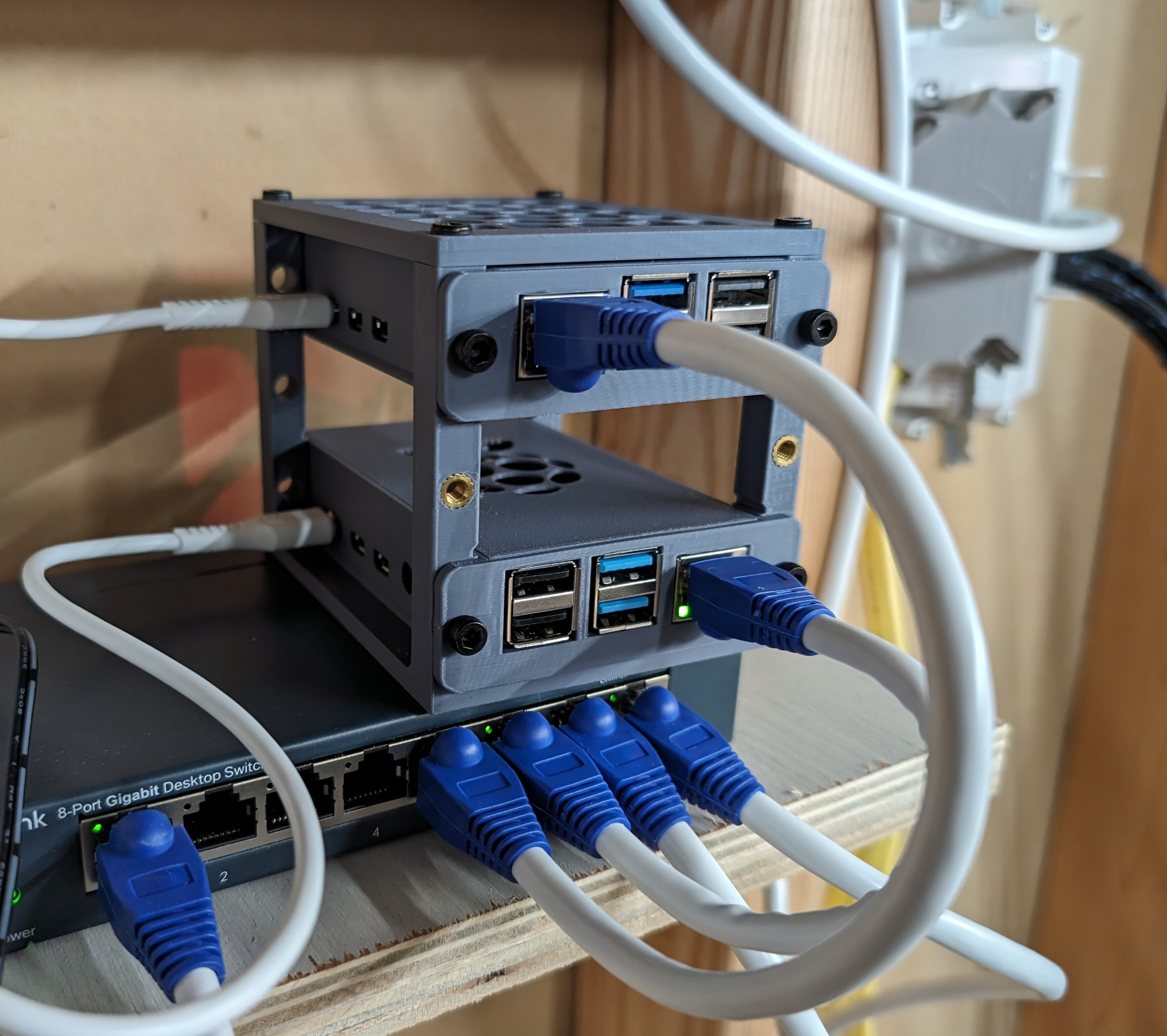 raspberry pi 4 & 5 mini server rack case by jonthemiller hobby diy electronics raspberrypi serverrack rpi 3D print model - Mito3D