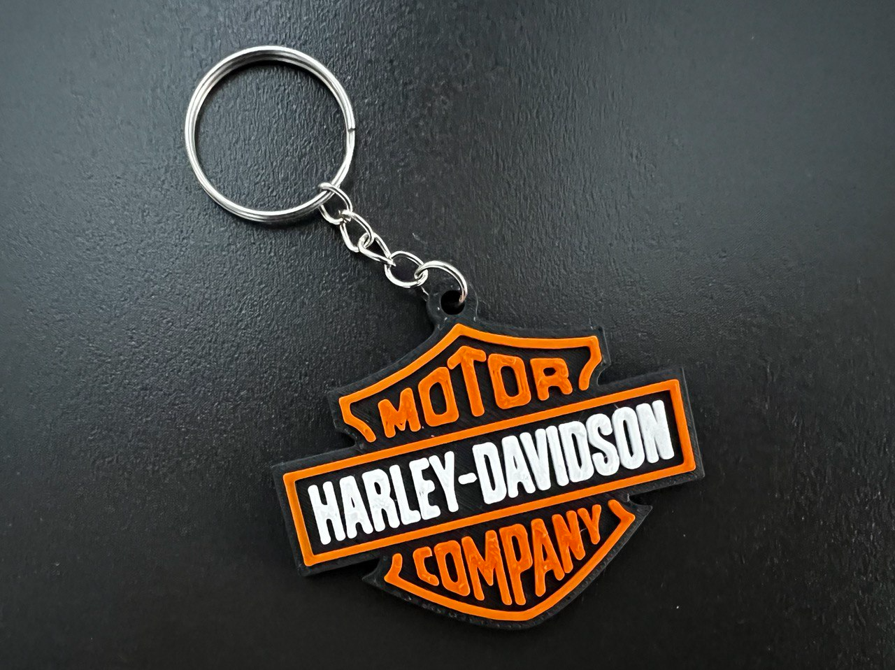 harley davidson porte clés by fabricant art panneaux logos llavero moteur moto 3D print model - Mito3D