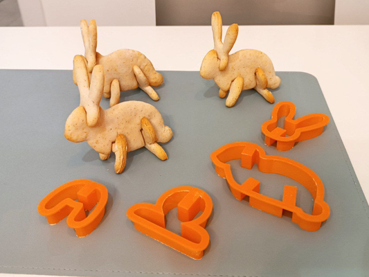 3d ostern hase plätzchen cutter by valeria momo mattia haushalt feierlichkeiten hasen kaninchen keks keksausstecher kekse küche zubehör schnitt 3d print model - Mito3D